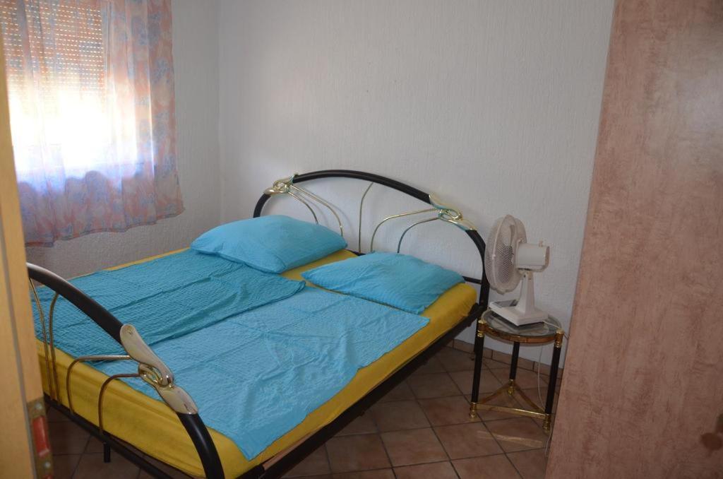 Apartmani Kemac Stara Novalja Kültér fotó